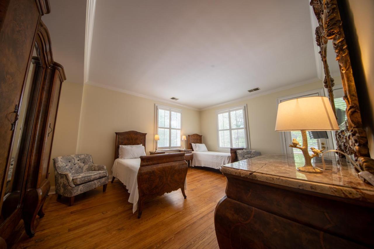 The Edenton Collection-The Granville Queen Inn 객실 사진