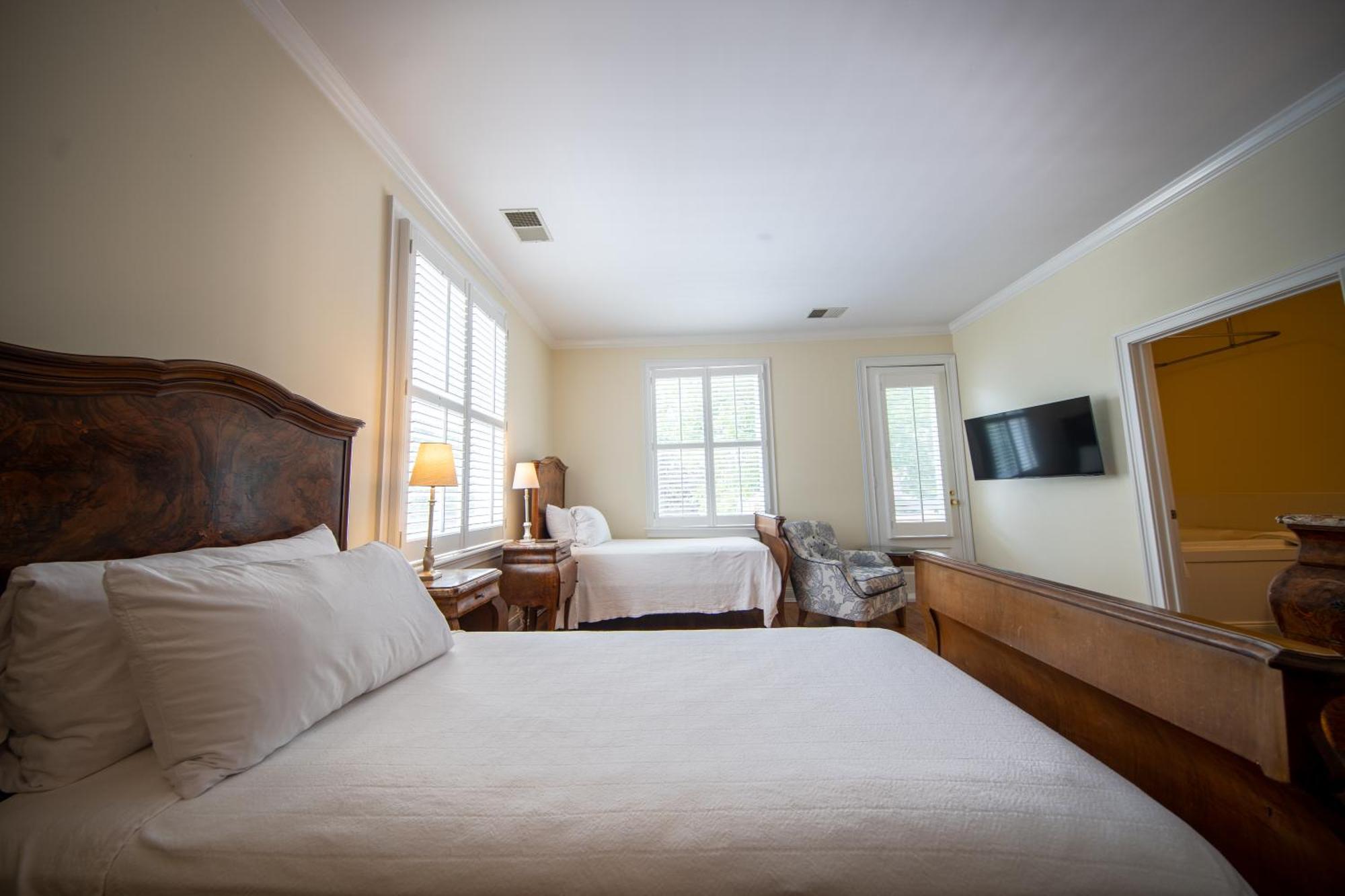 The Edenton Collection-The Granville Queen Inn 객실 사진